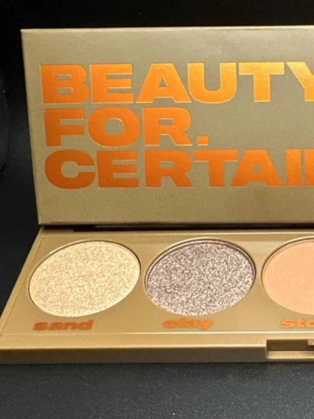 Beauty For Certain Soft to Sculpted Contour Palette NEW in Box